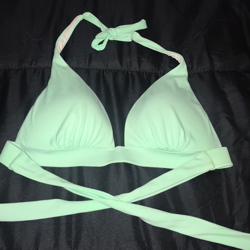 Victoria’s Secret Bikini top